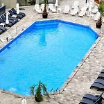 Aba Luxury N Pool
