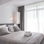Apartment Aba Luxury N Pool