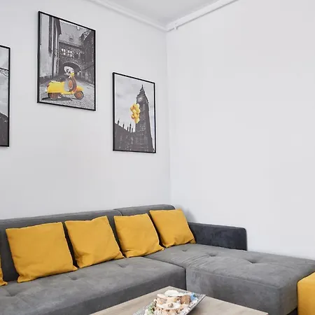 Aba Luxury N Pool Apartament