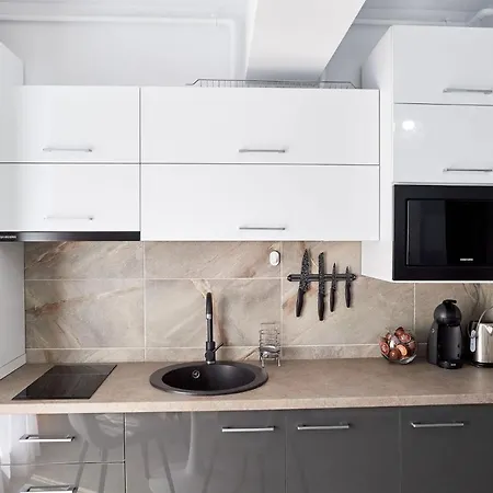 Aba Luxury N Pool דירה Năvodari